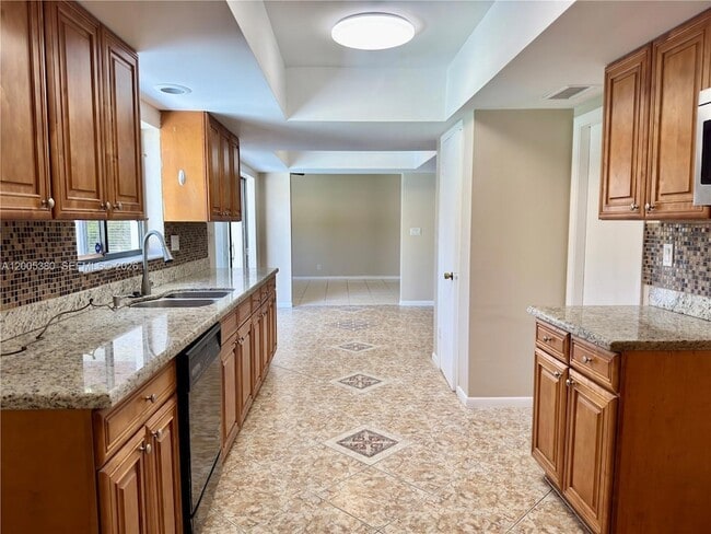 Foto del edificio - 13425 NW 10th St