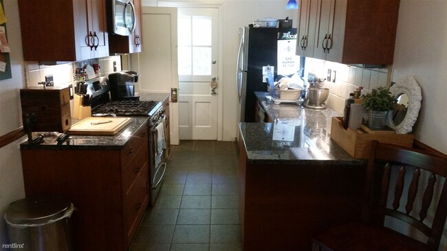Building Photo - 2 br, 2 bath House - 7305 15th Ave