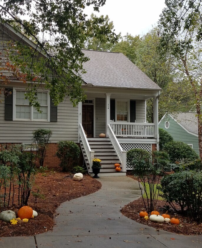 Primary Photo - 218 Beech Haven Ln