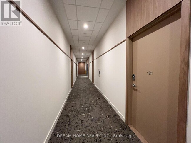 Photo du bâtiment - 1 Kyle Lowry Rd