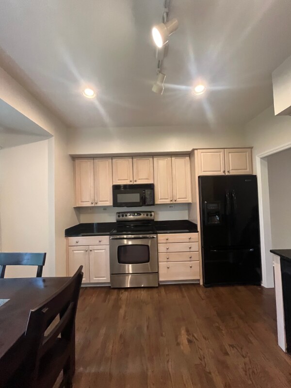 Foto del edificio - 3923 Westmont Ave