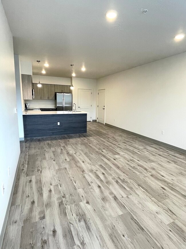 Building Photo - 3905 South Dishman Mica Road, Unit 404