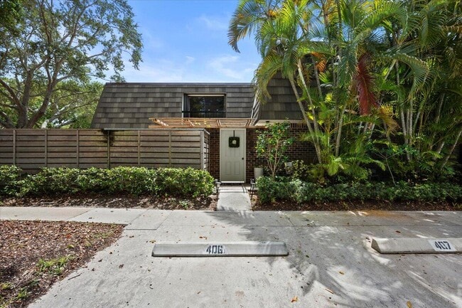 Building Photo - 406 4th Terrace