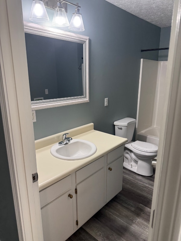 Building Photo - 114 Woebegona Way