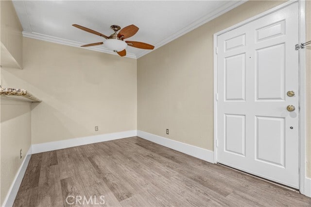 Building Photo - 7035 Woodley Ave