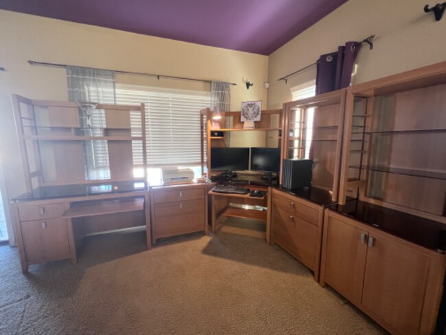 Foto del edificio - 950 W Oak Tree Ln