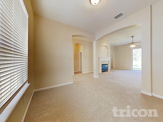 Foto del edificio - 11073 Arrowbrook Ln