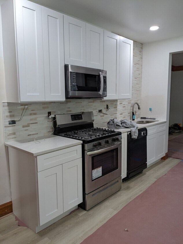 Photo - 10420 S Union Ave (Chicago, IL)