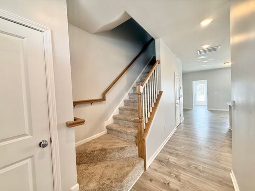 Building Photo - Modern 3BD, 2.5BA Clayton Townhome Near Highways with Easy Access to Downtown Clayton and Garner