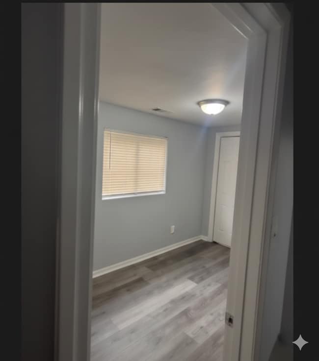 Building Photo - 1904 Lincoln St