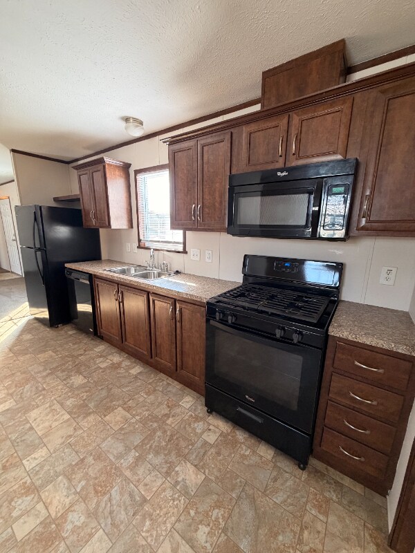 Foto del edificio - 84 Dunlap Cir