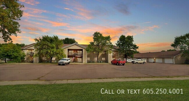 Building Photo - 3 Bed Apartment in Tea, SD