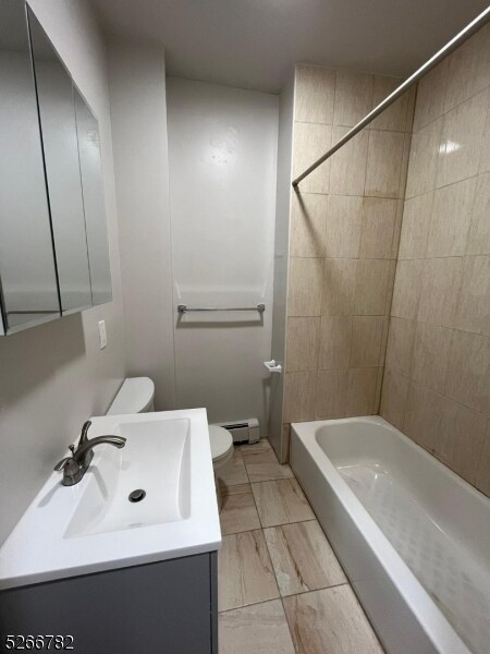 Building Photo - 39 3rd St
