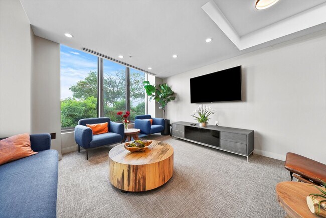 Foto del edificio - 1235 S Prairie Ave