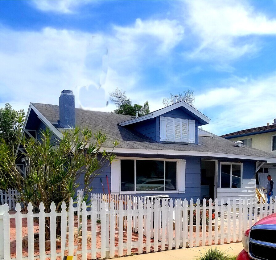 Primary Photo - 4103 Meade Ave
