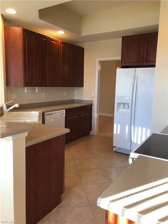 5610 Chelsey Ln Unit 103, Fort Myers, FL 33912 Room for Rent in Fort