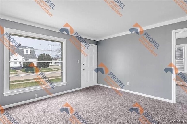 Building Photo - 6898 Continental Ave