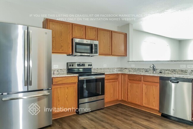 Foto del edificio - 1404 Whitewater Dr