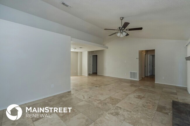 Foto del edificio - 3805 Big Leaf Ln