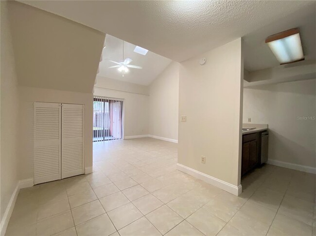 Building Photo - 12270 Huntsman Ln