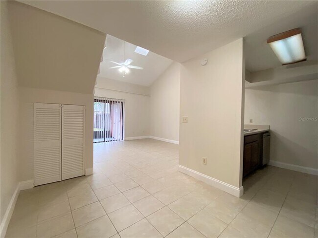 Foto del edificio - 12270 Huntsman Ln