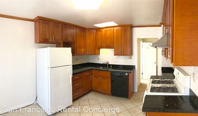 Building Photo - 3 br, 1 bath House - 2039 32nd Avenue