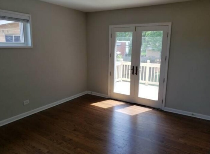 Building Photo - NOW AVAILABLE! - 277 Fair Ave, Elmhurst, I...