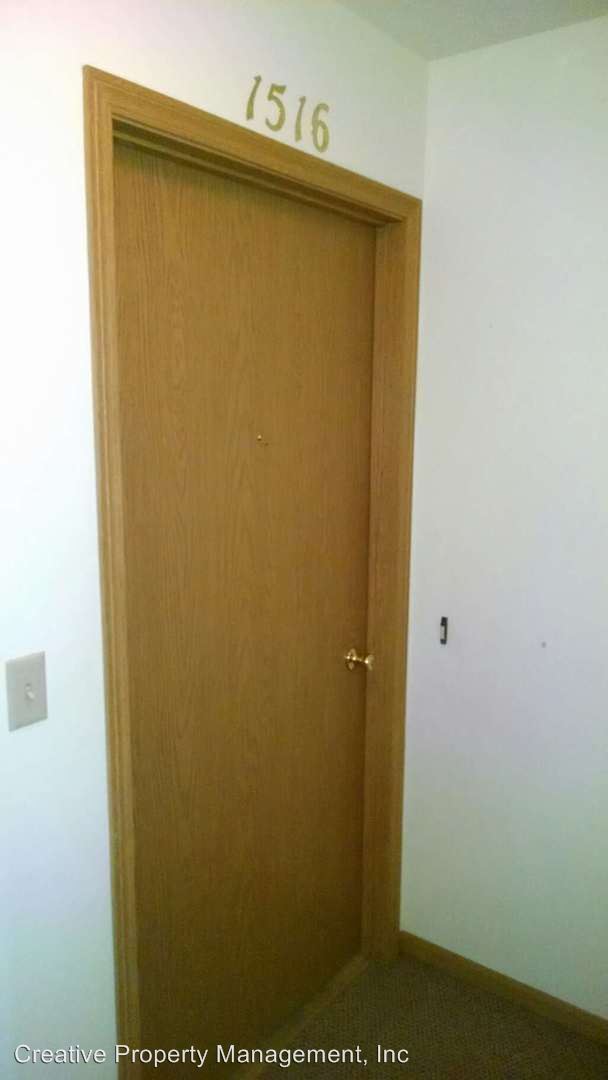 Foto del edificio - 2 br, 1 bath House - 1516 - 16th Ave SW
