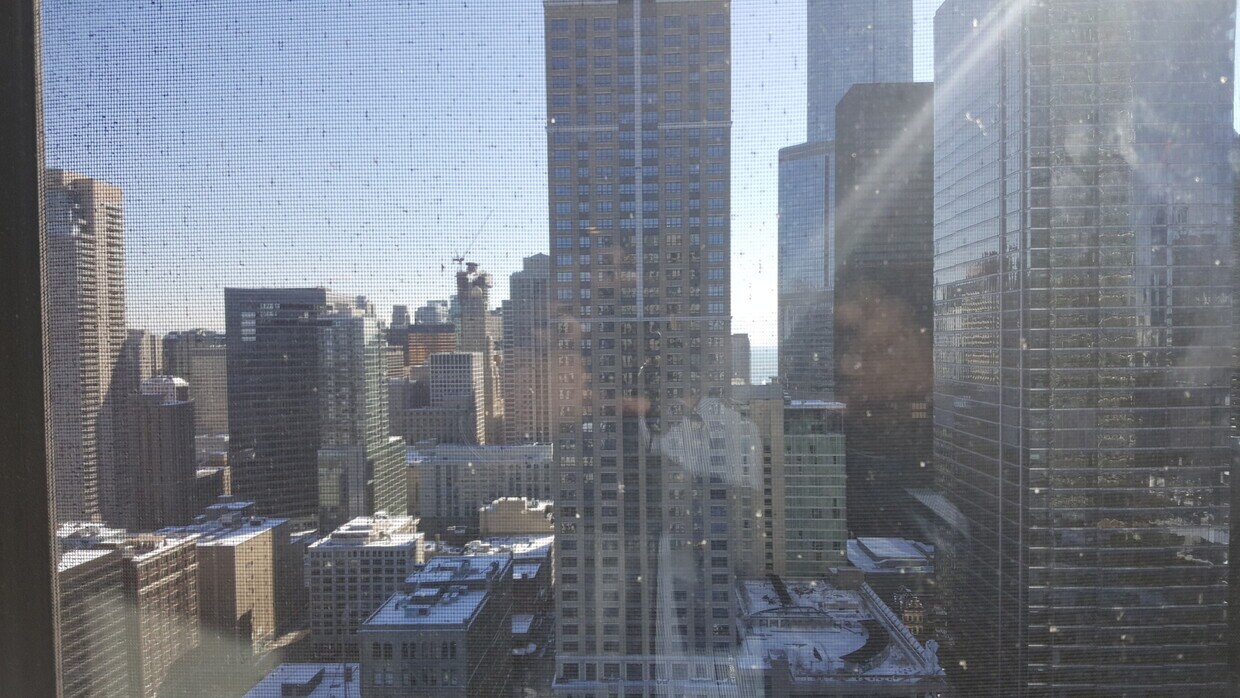 Primary Photo - 400 N LaSalle St