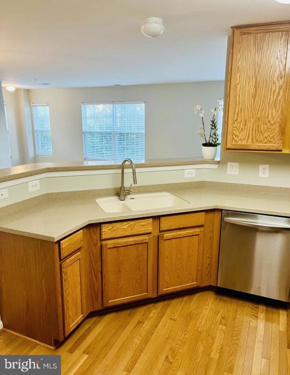 Building Photo - 11187 Wortham Crest Cir