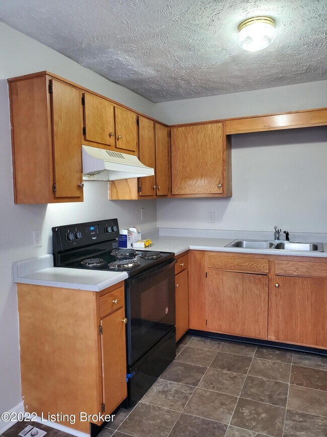 Foto del edificio - 1704 Stallings Ave