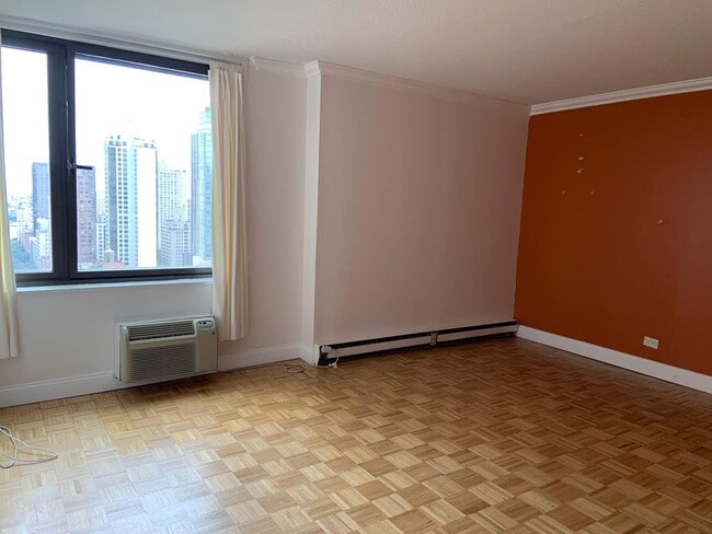 Building Photo - 1601 3rd Ave