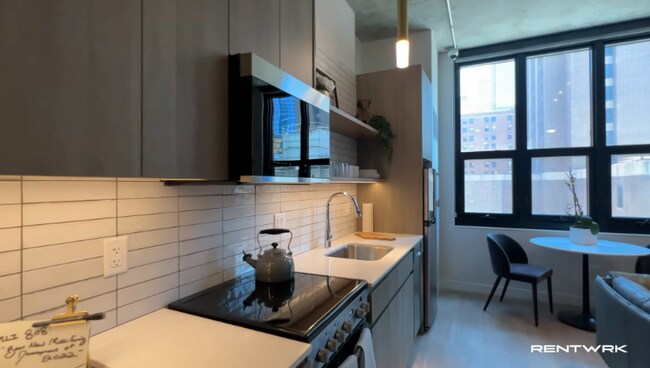 Foto del edificio - 809 N Wells St