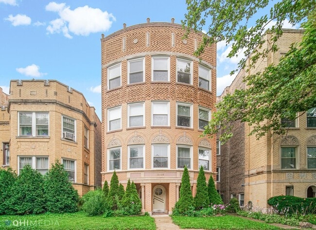 Building Photo - 6144 N Washtenaw Ave