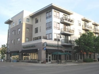 Foto del edificio - Kensington Park Condos