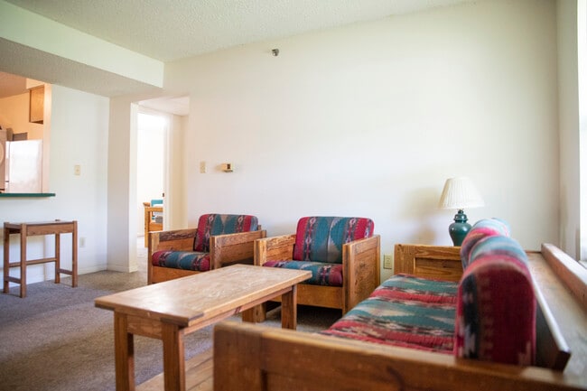 Building Photo - 15 S Shafer St