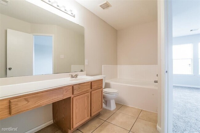 Building Photo - 4 br, 3 bath House - 7628 Cypress Edge Drive