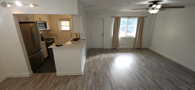 Foto del edificio - 3061 NE 49th St