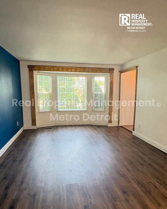 Foto del edificio - 3-Bedroom Single-Family Home in Waterford, Michigan
