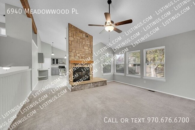 Foto del edificio - 6940 Meadowwood Pl