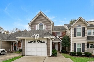 Building Photo - 14 Cedar Knoll Dr