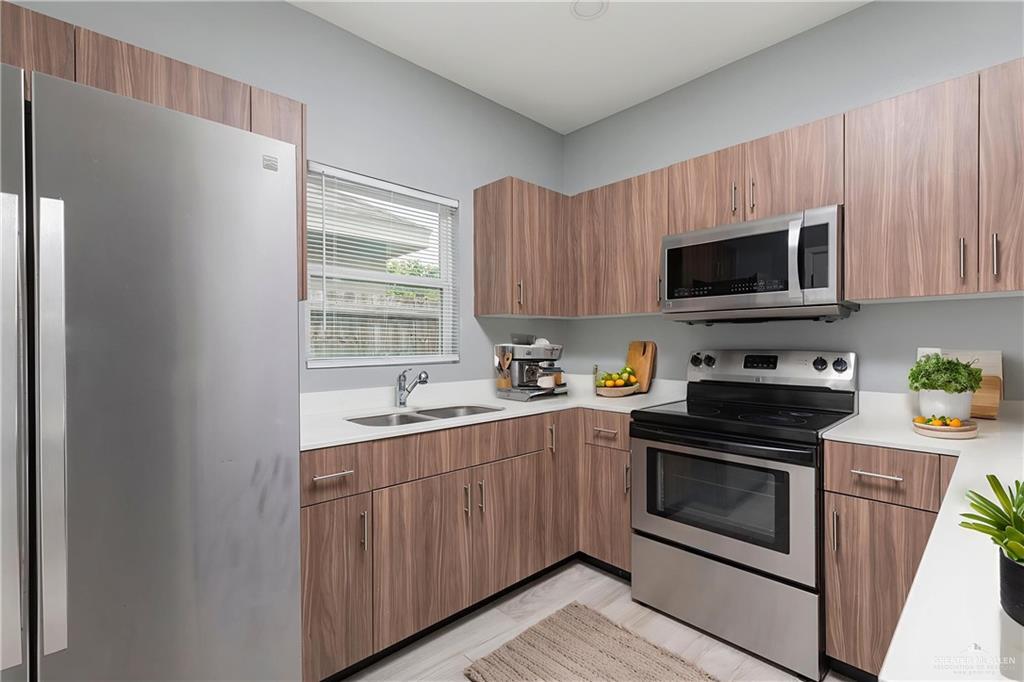 Foto del edificio - 4 W Tinsley Ave