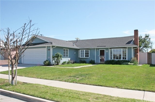 Primary Photo - 6552 Paris Cir