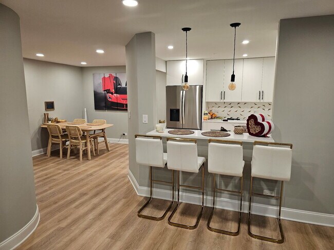 Foto del edificio - 1430 Sandstone Dr