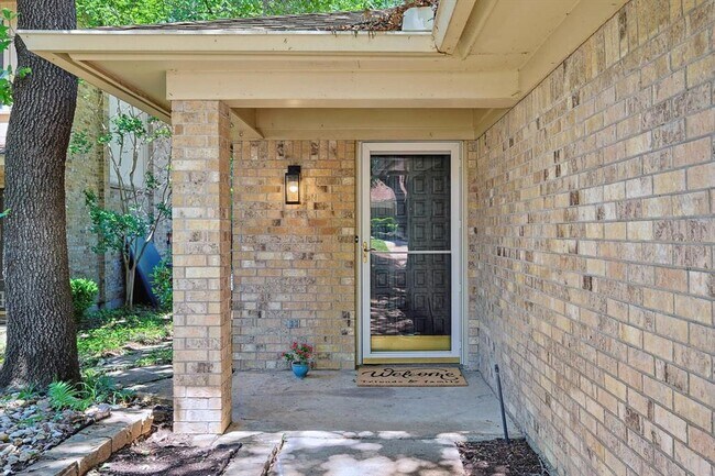 Photo - 1414 Hampton Rd Apartment