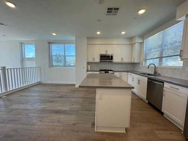 Building Photo - 10462 Harlow Cir