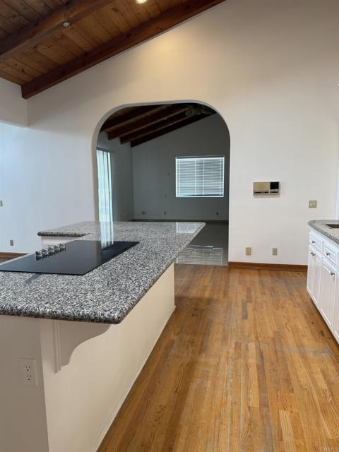 Foto del edificio - 1555 Willow Glen Dr
