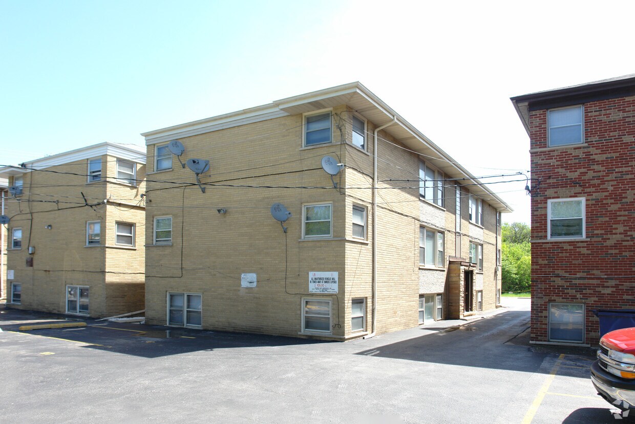 Building Photo - 1710 N 1st Ave