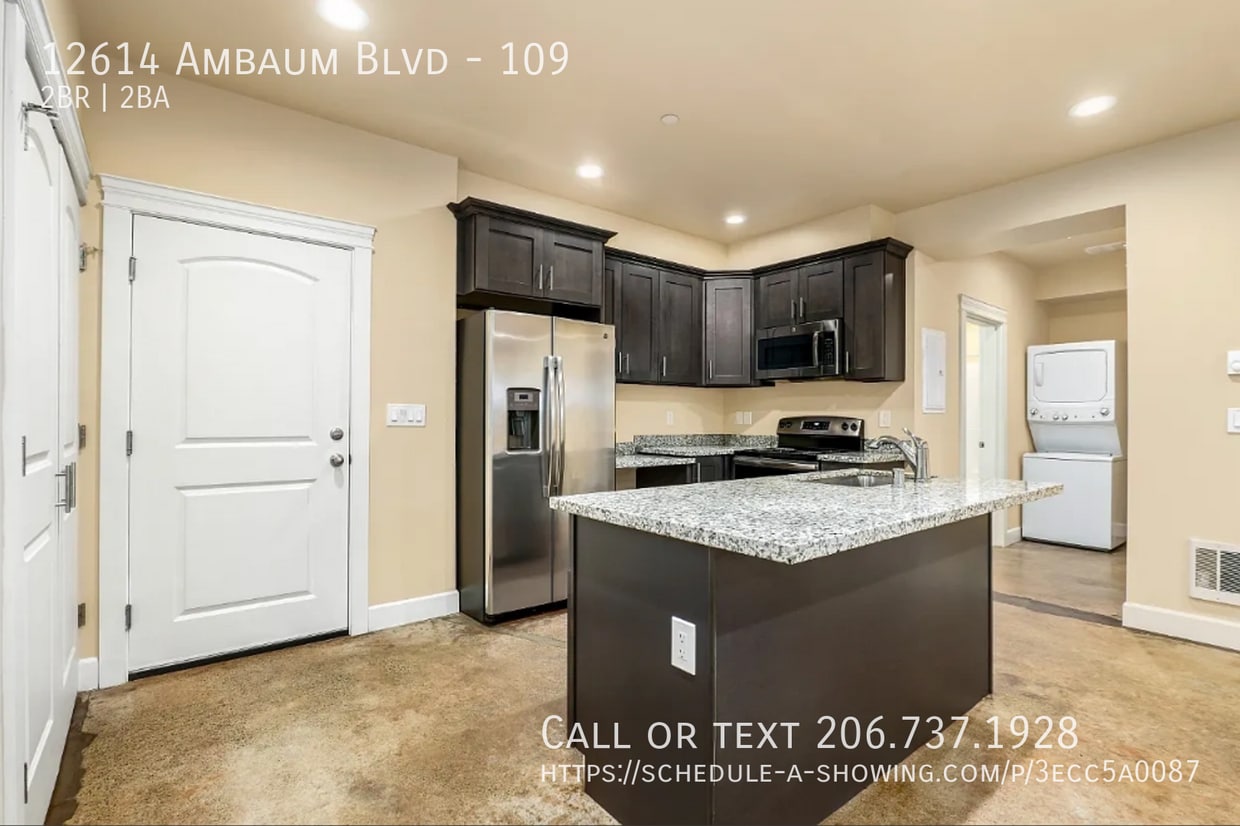 Photo - 12614 Ambaum Blvd-109