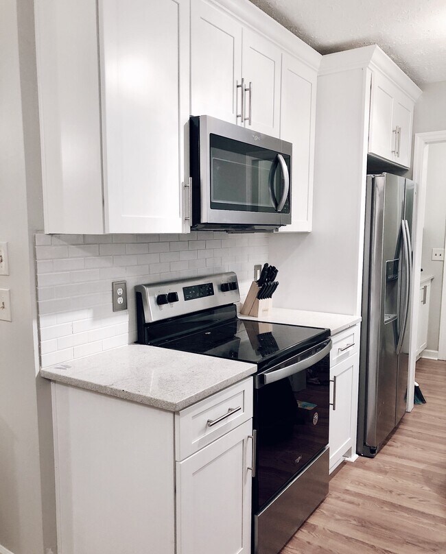 Foto del edificio - 3049 Reelfoot Dr